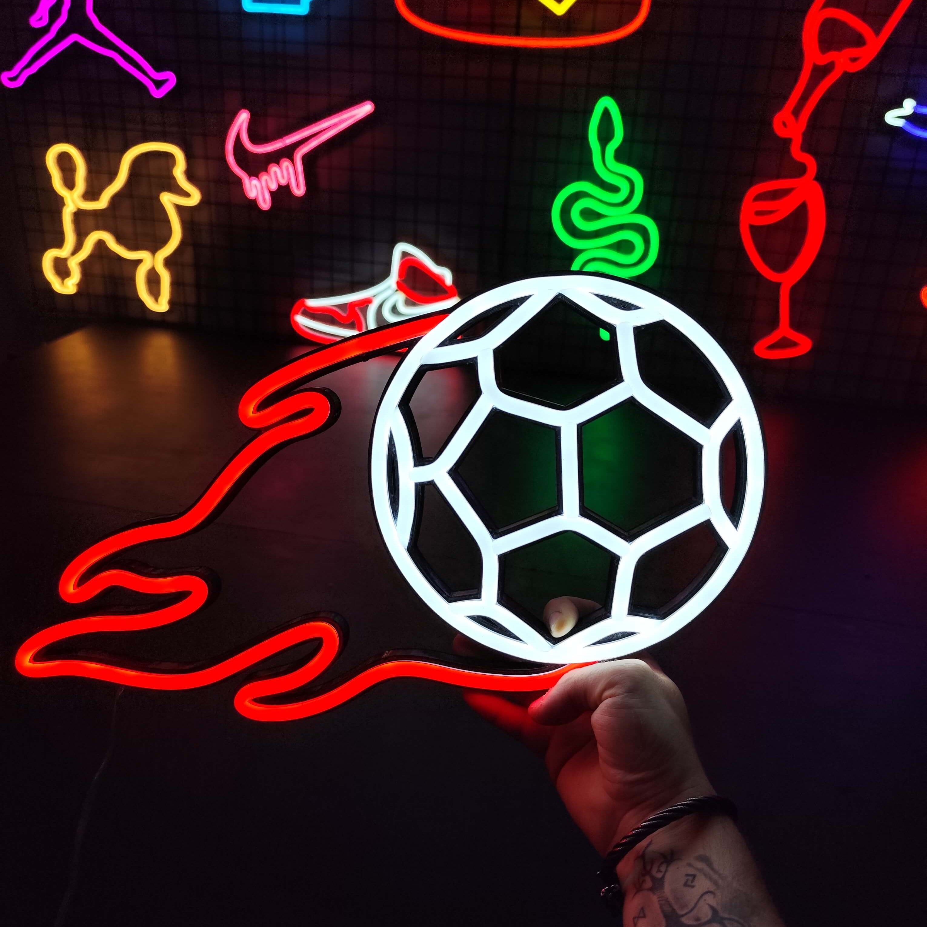 Piłka Neon LED
