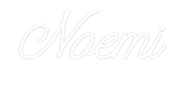 Custom Neon: Noemi