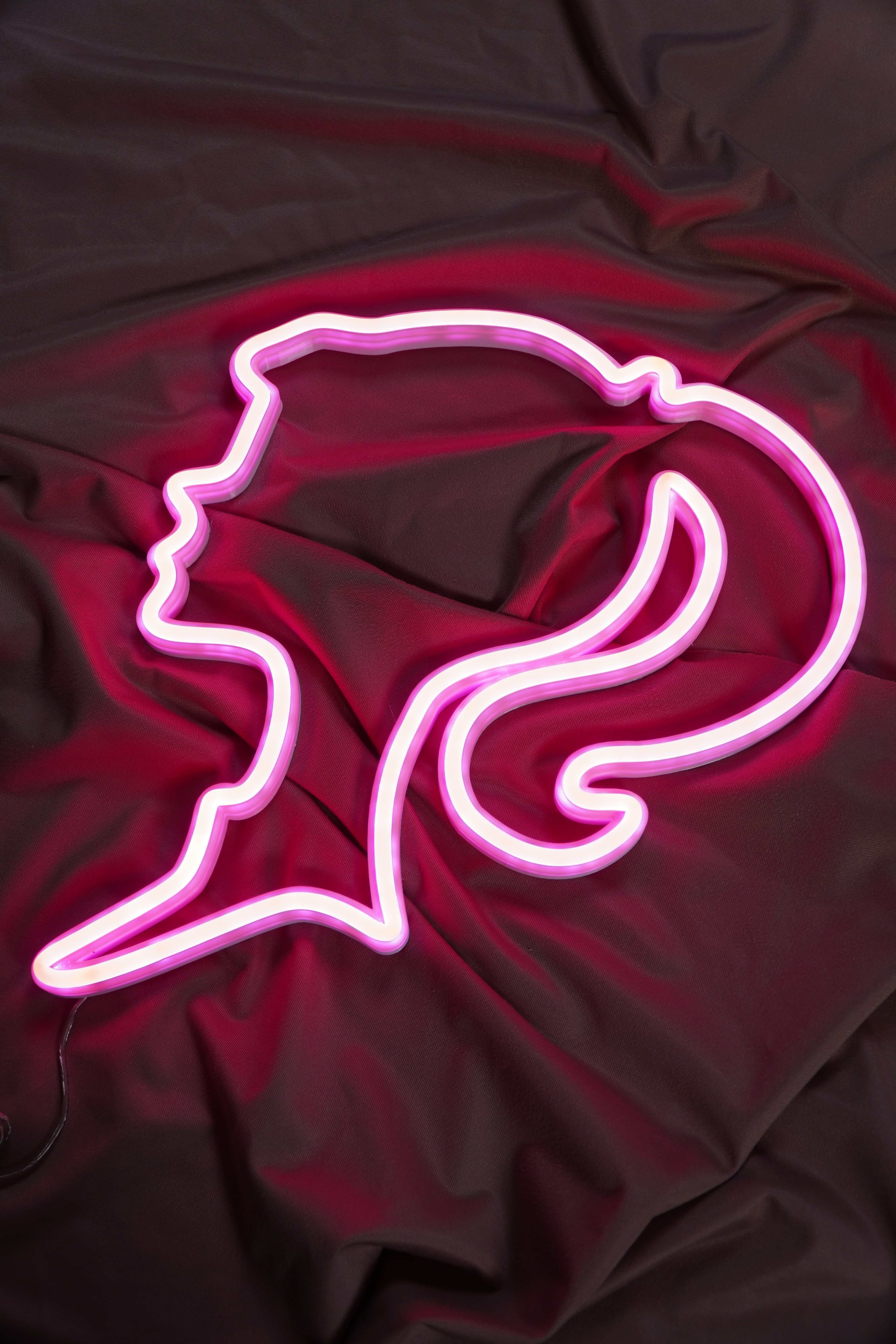 Barbie Neon LED