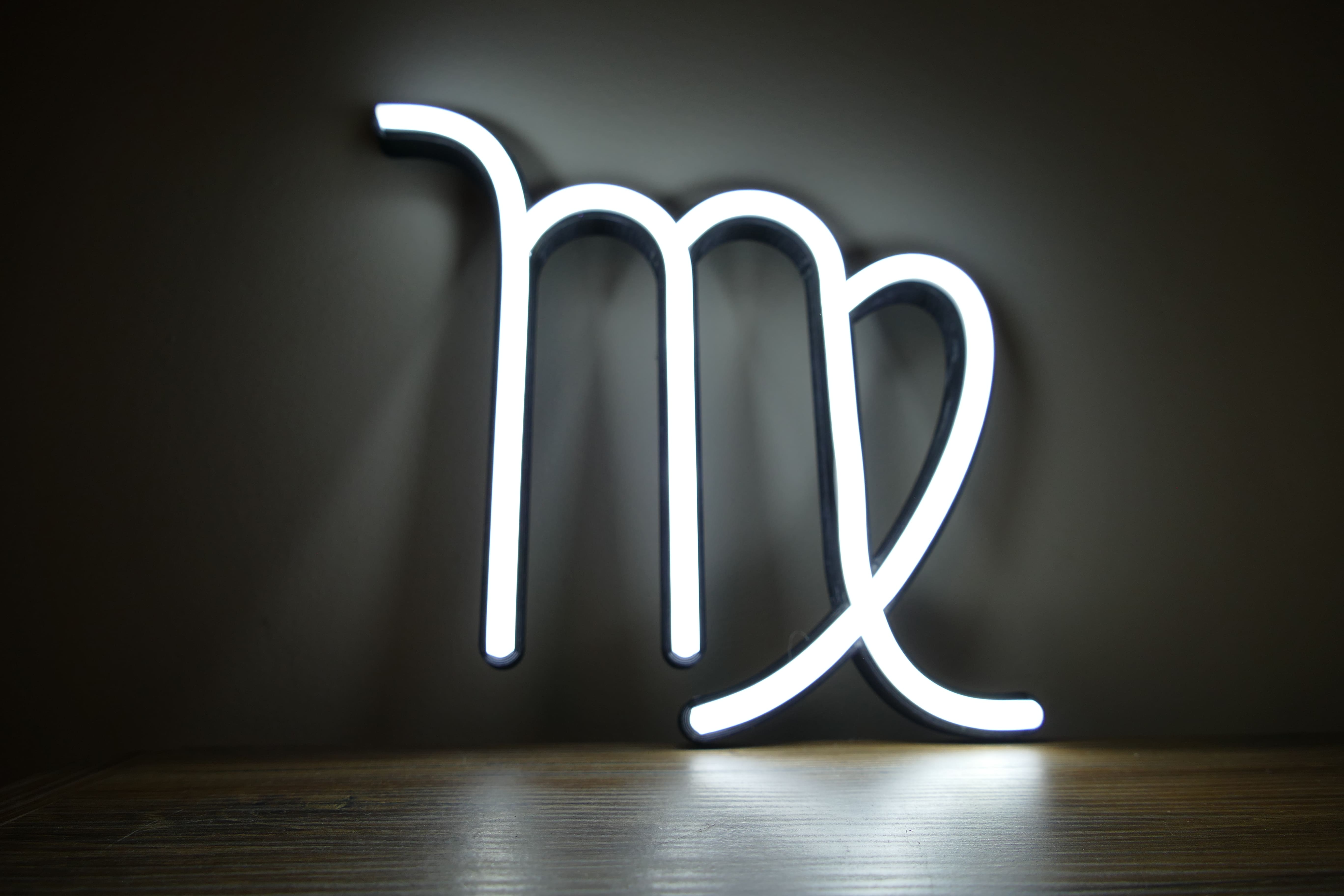 Znak Zodiaku Neon LED - Panna