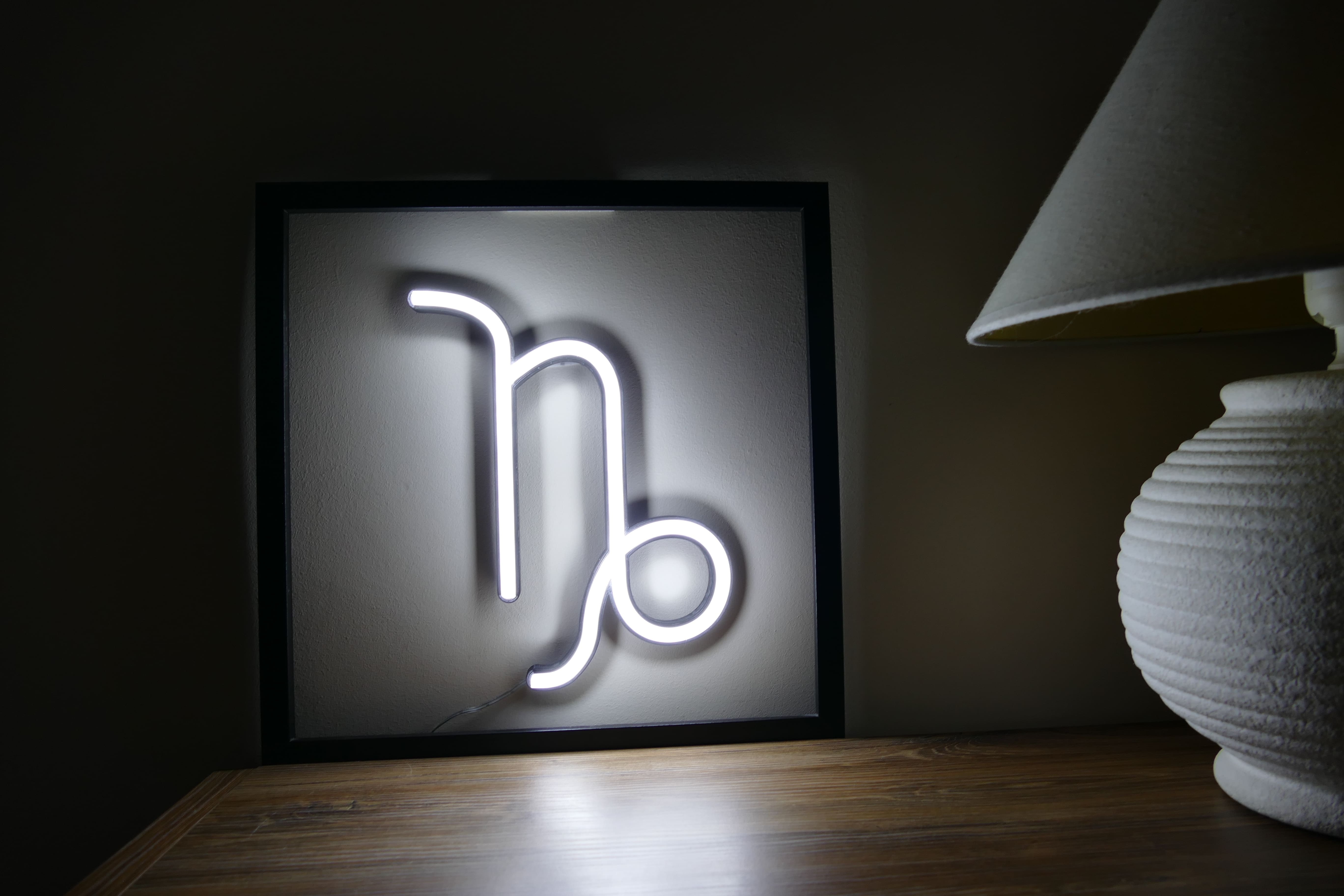 Znak Zodiaku Neon LED - Koziorożec