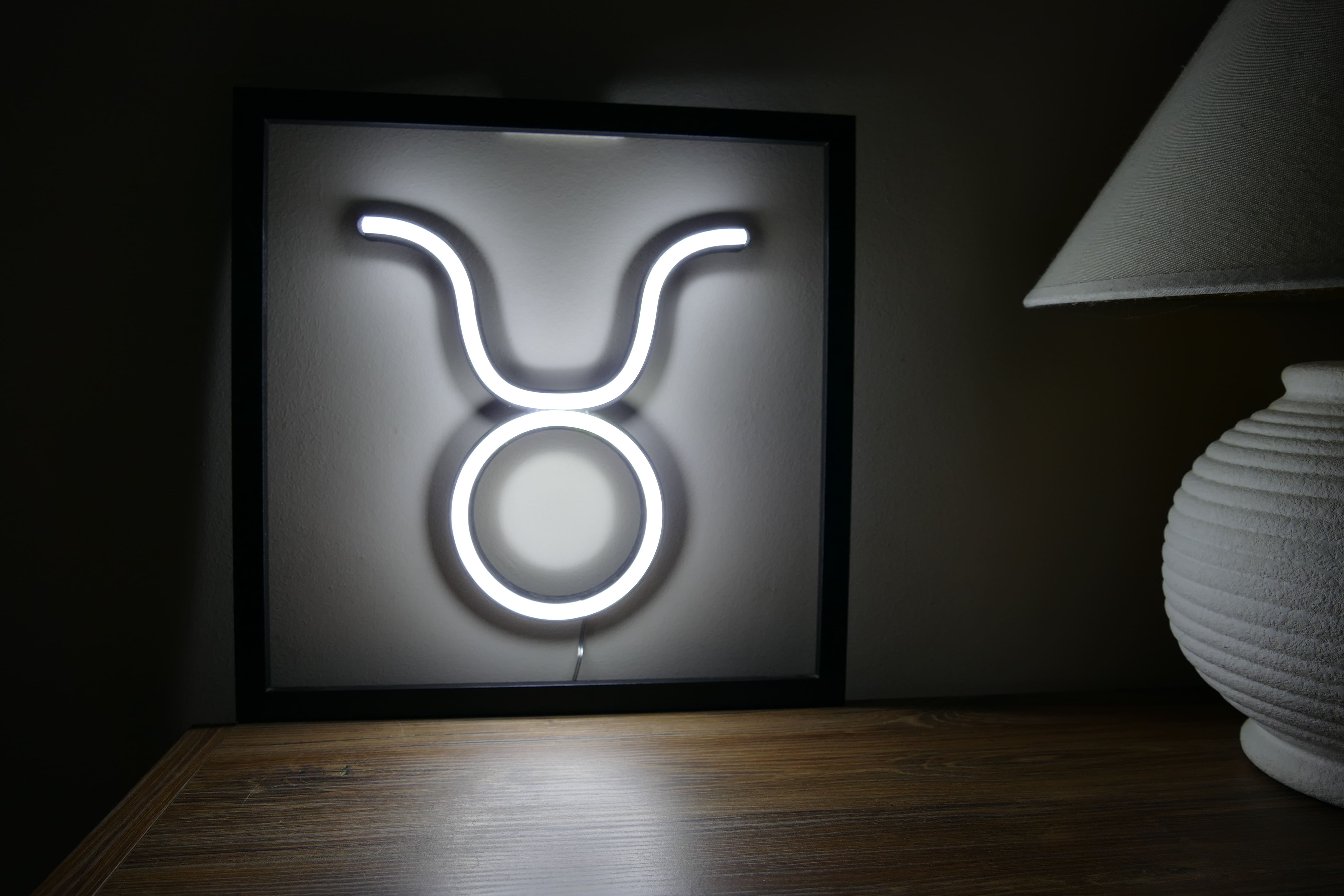 Znak Zodiaku Neon LED - Byk